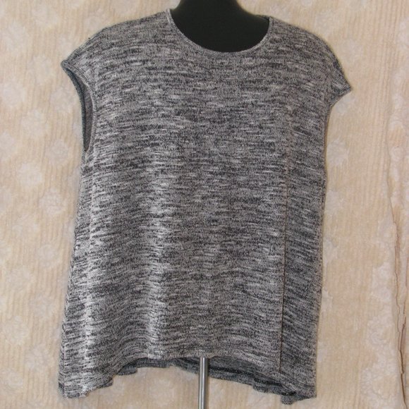 Old Navy Women's Grey ~ Gray Knit Sleeveless Sweater ~ Vest Small - Picture 1 of 7